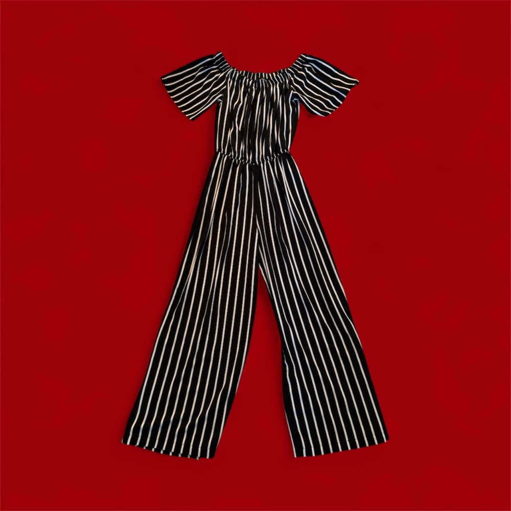 Striped Off-the-Shoulder Romper – Effortless Style Meets Everyday Comfort